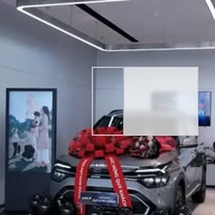 Kia Lâm Đồng - Hoạt động giới thiệu xe và tư vấn trực tiếp.