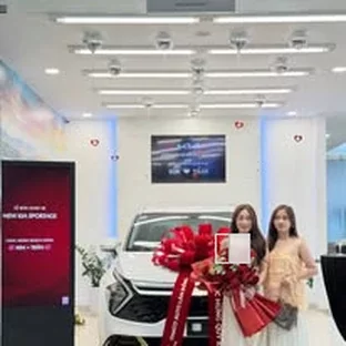 Kia Lâm Đồng - Tư vấn phiên bản và màu xe tại Bảo Lộc.